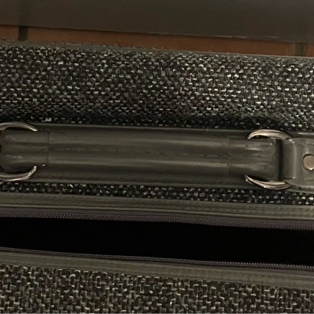 Oscar de la Renta Gray Tweed Men's Travel Luggage